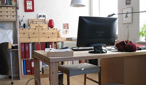 Los autónomos que trabajen en casa podrán desgravarse parte de gas o teléfono