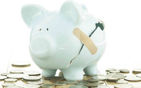 Disminuyen un 29% las empresas y familias en quiebra
