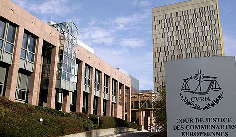 El abogado general del TJUE opina que la banca no debe devolver el dinero de la cláusula suelo